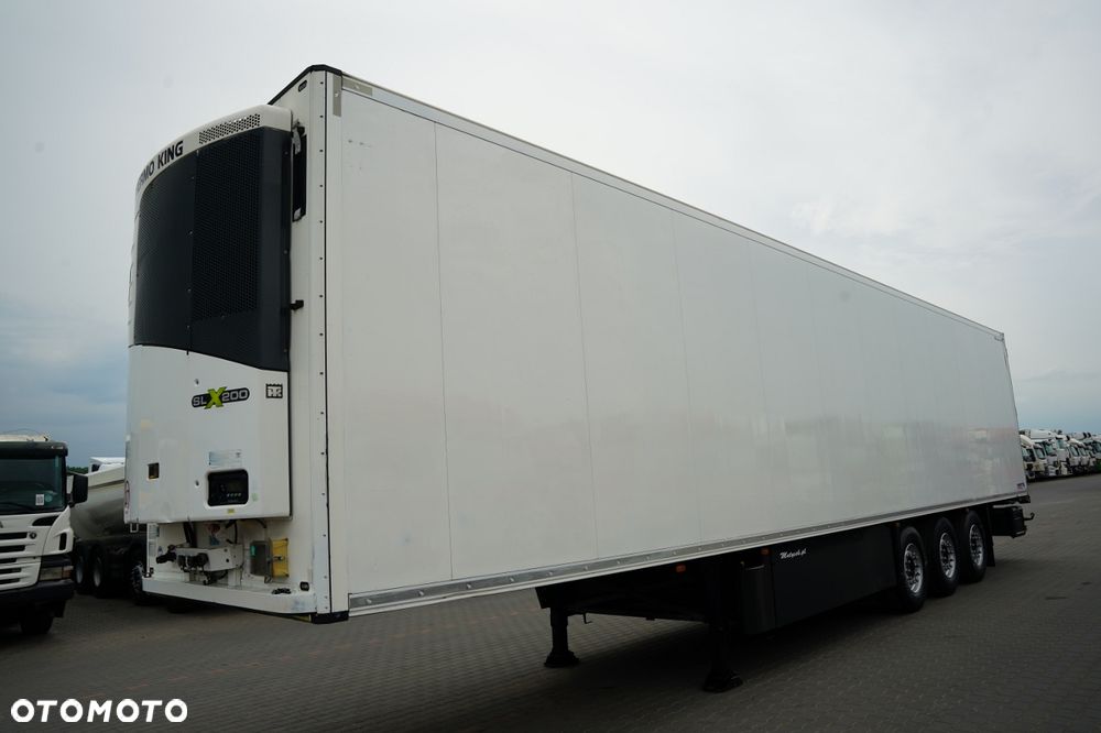Schmitz Cargobull CHŁODNIA / THERMO KING SLX 200 / HAKÓWKA  / KOSZ NA PALETY / - 4