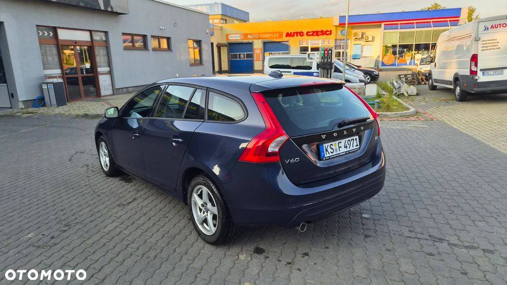 Volvo V60 D4 Edition Pro - 5