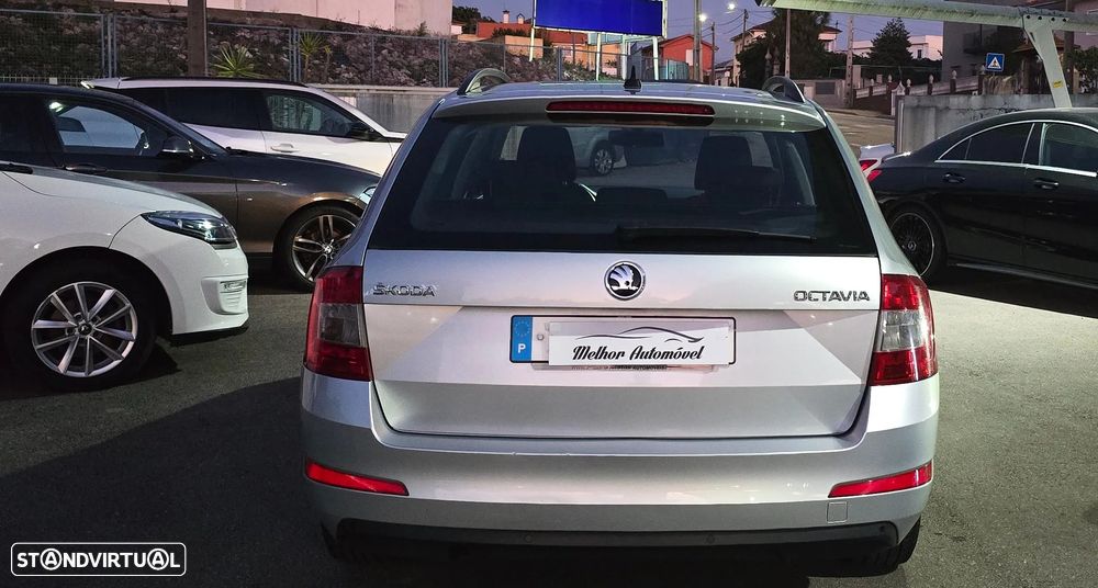 Skoda Octavia Break 1.6 TDI Green tec DSG Edition - 4