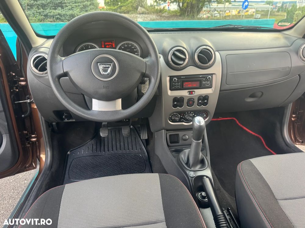 Dacia Duster 1.6 4x2 Prestige - 34