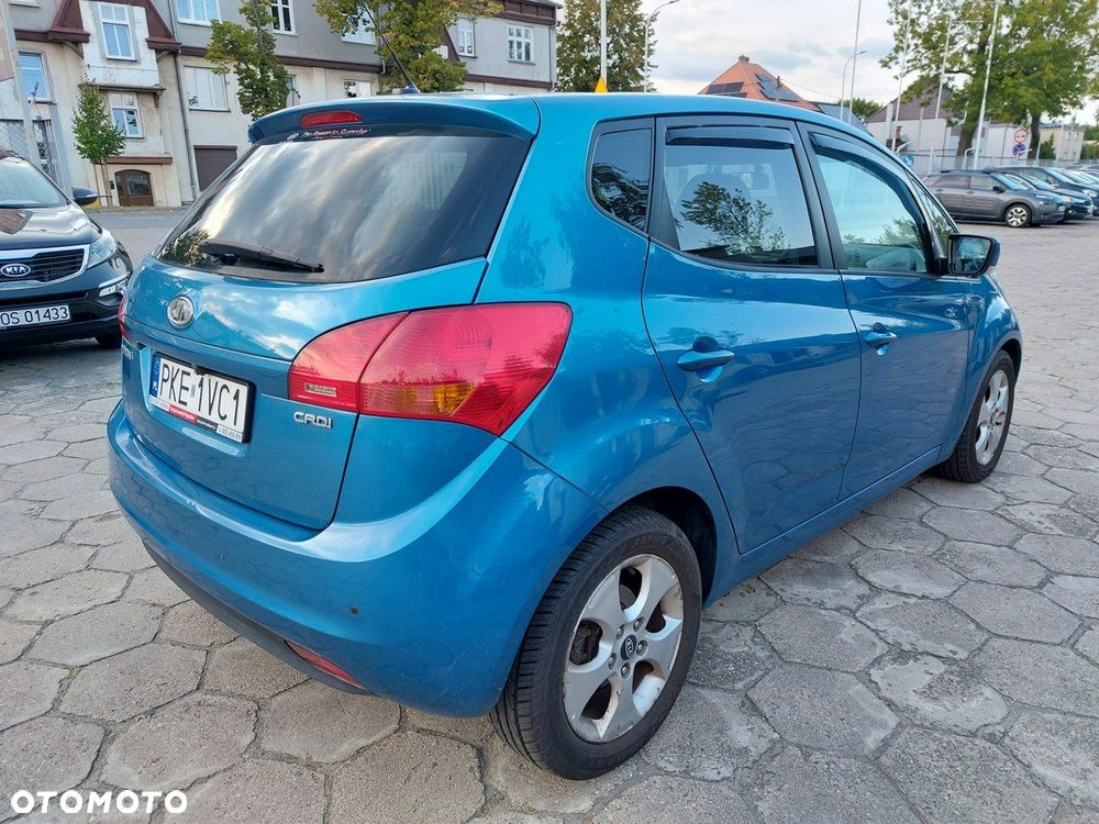 Kia Venga - 7