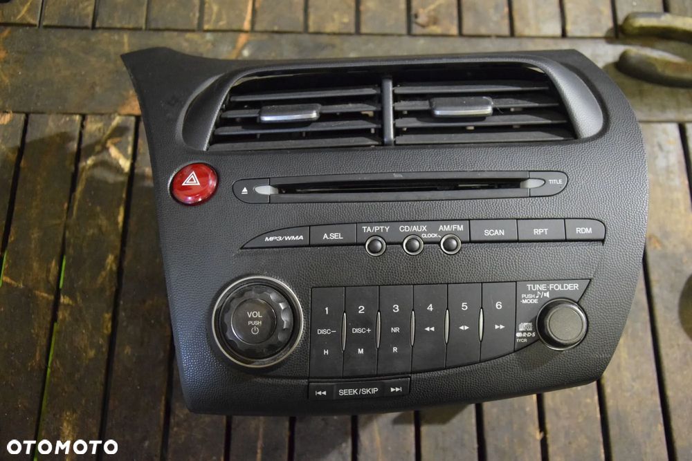 Honda Civic VIII UFO 06-11 Radio oryginalne EUROPA 39100-SMG-G113-M1 z kratką nawiewu - 1