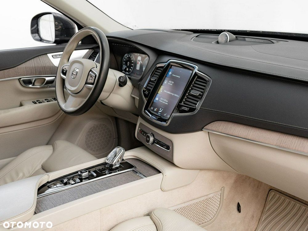 Volvo XC 90 B5 D AWD Inscription 7os - 35