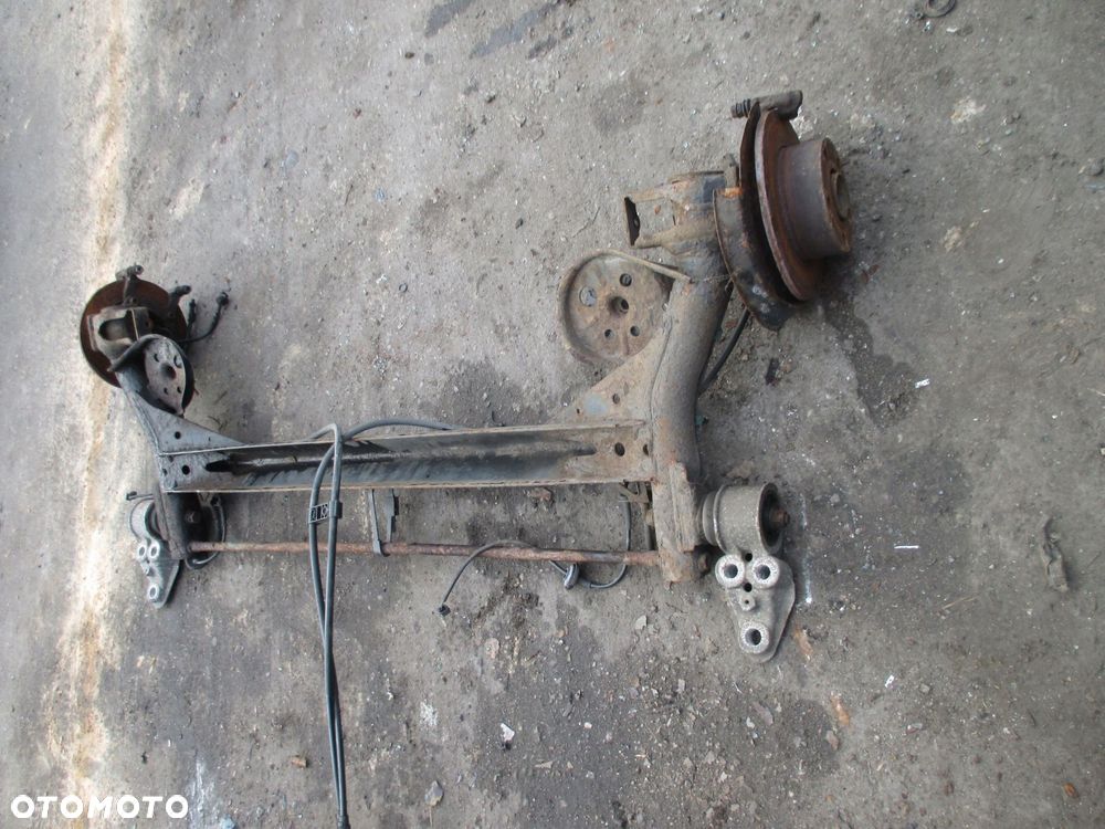 BELKA ZAWIESZENIA OŚ TYLNA VW PASSAT B5 SEDAN KOMBI - 3