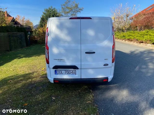 Ford Transit Custom - 11