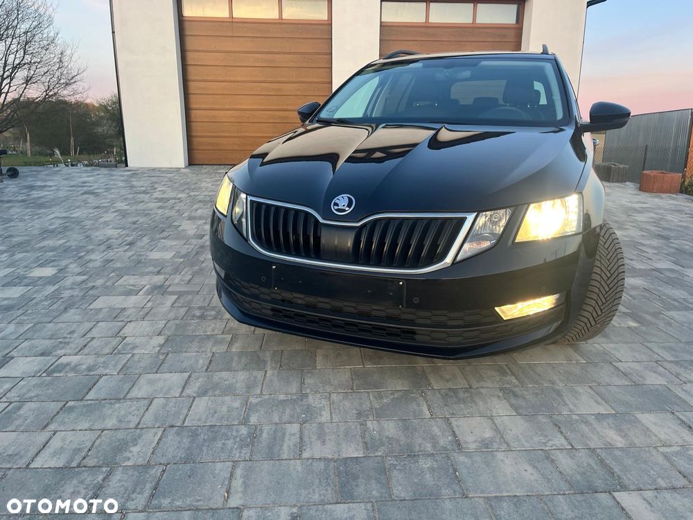 Skoda Octavia 1.6 TDI Style DSG - 14