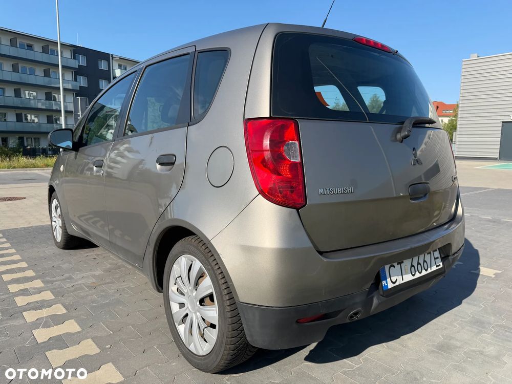 Mitsubishi Colt 1.3 Invite - 9