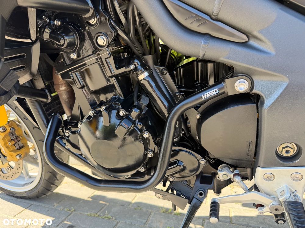 Triumph Tiger - 32