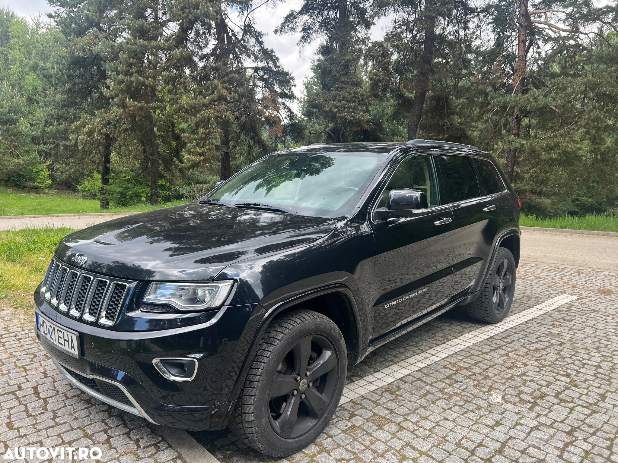 Jeep Grand Cherokee - 2