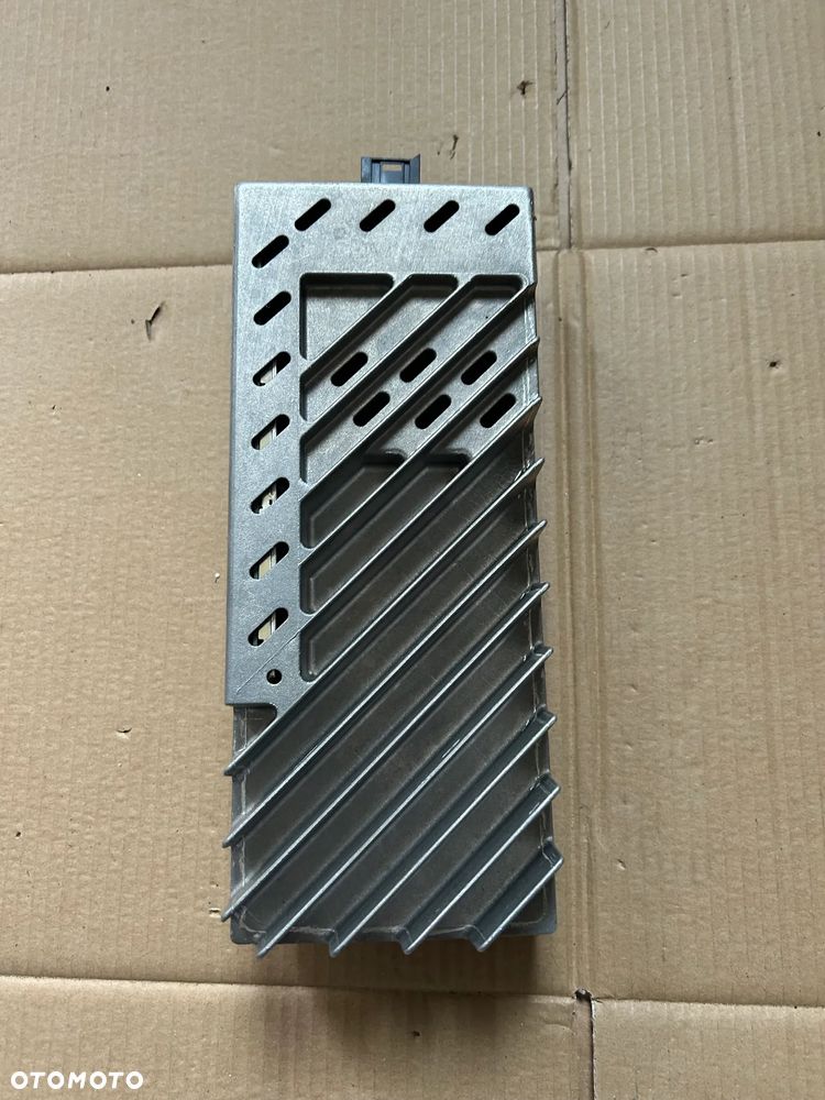 BMW F30 F31 F34 F36 WZMACNIACZ SYSTEMU HARMAN KARDON 9366164 - 1