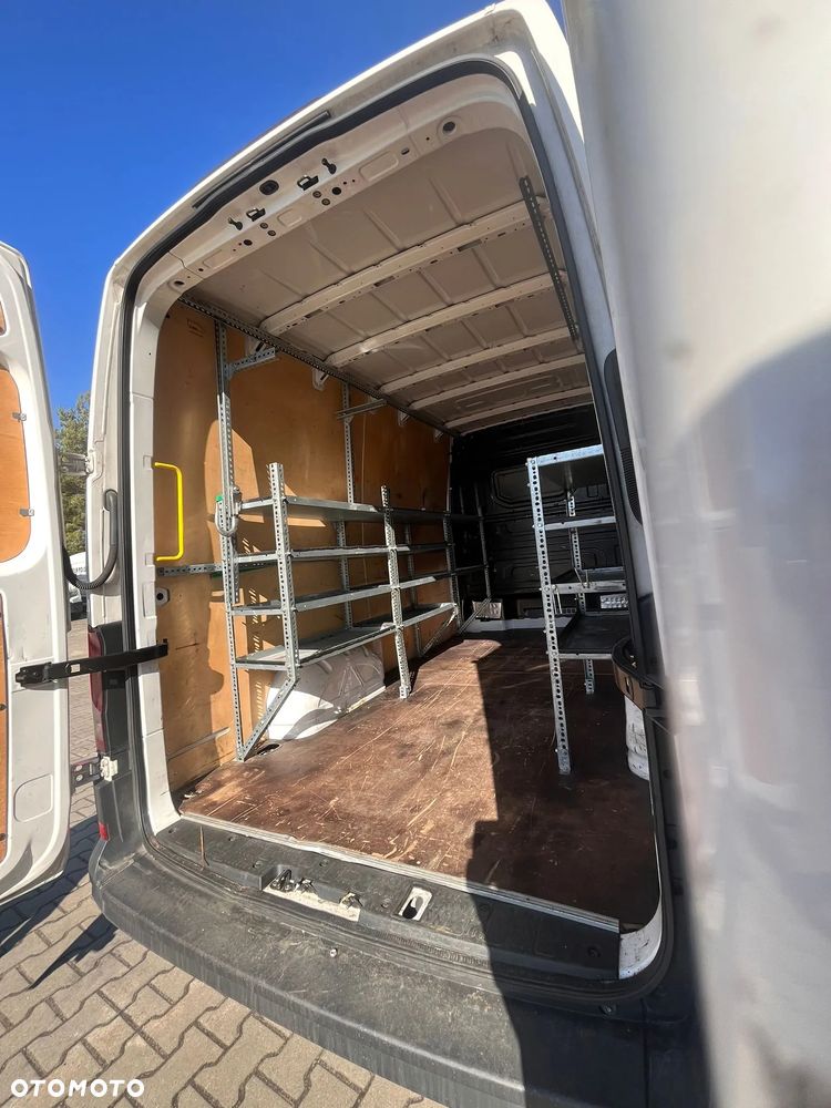 Volkswagen CRAFTER - 10