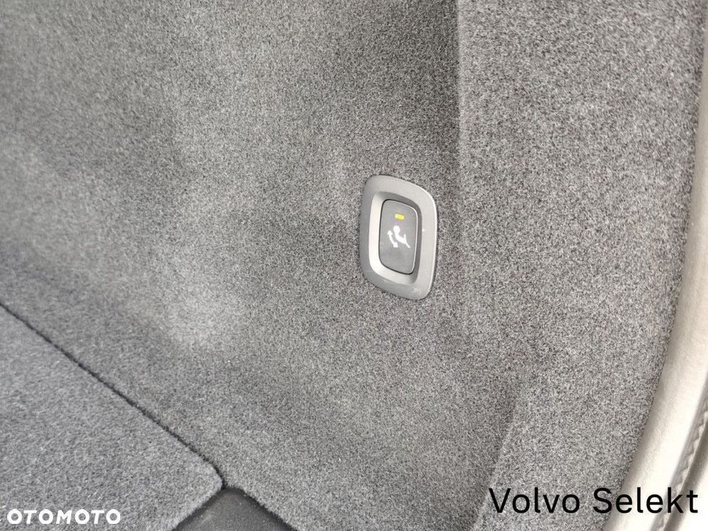 Volvo XC 60 - 16