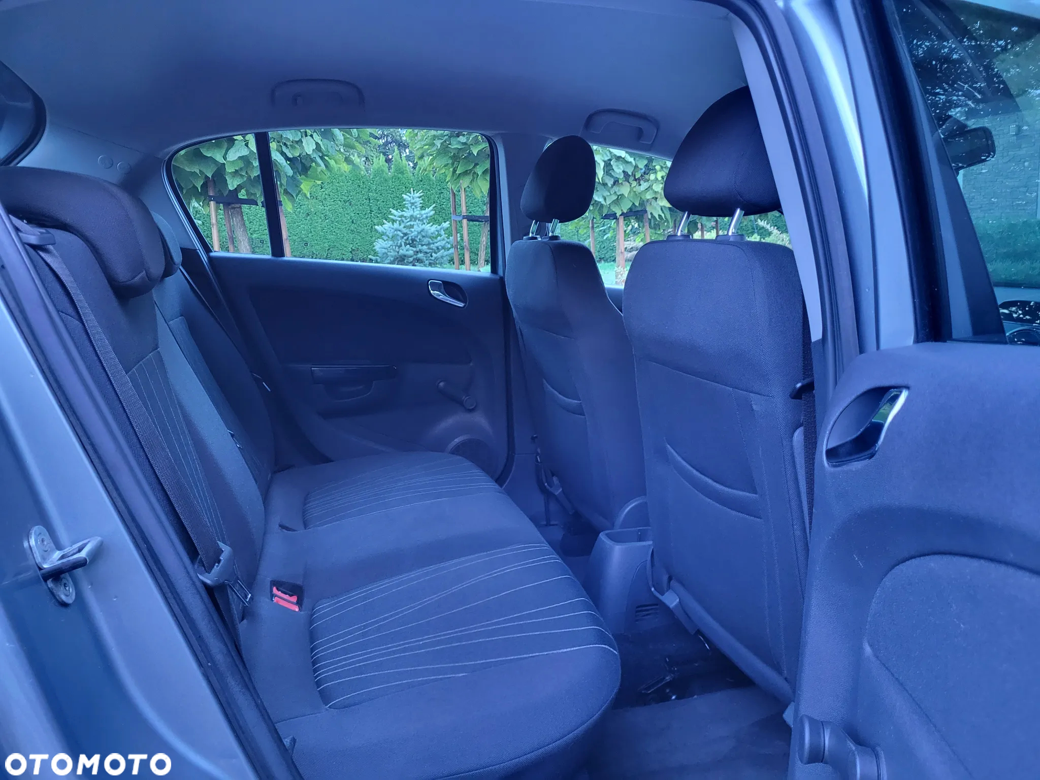 Opel Corsa 1.4 16V Enjoy - 14