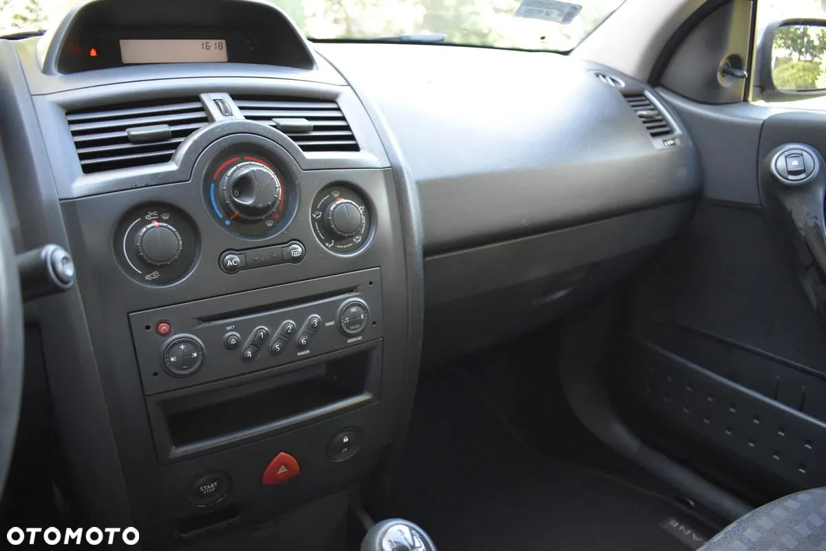 Renault Megane - 9
