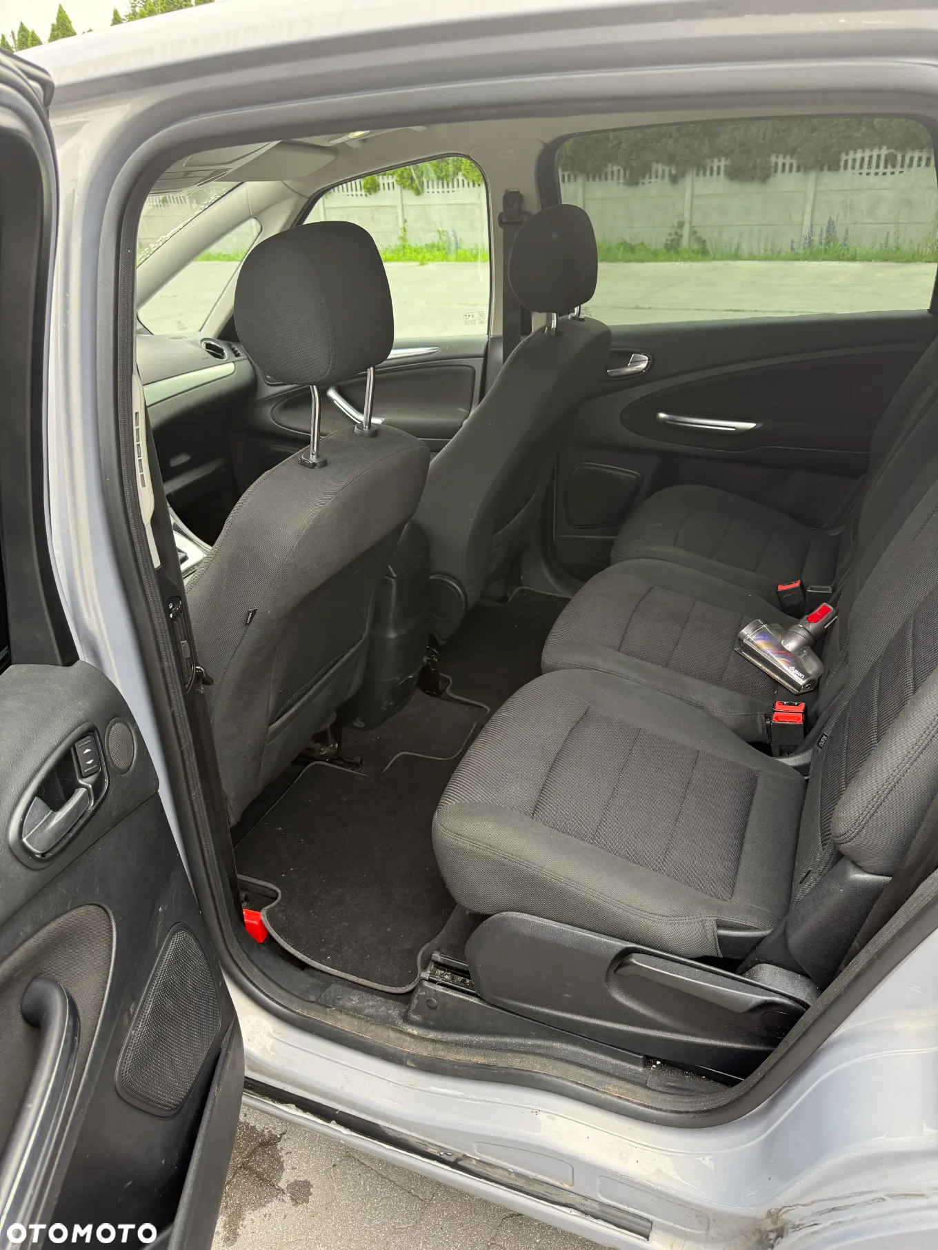 Ford S-Max - 10