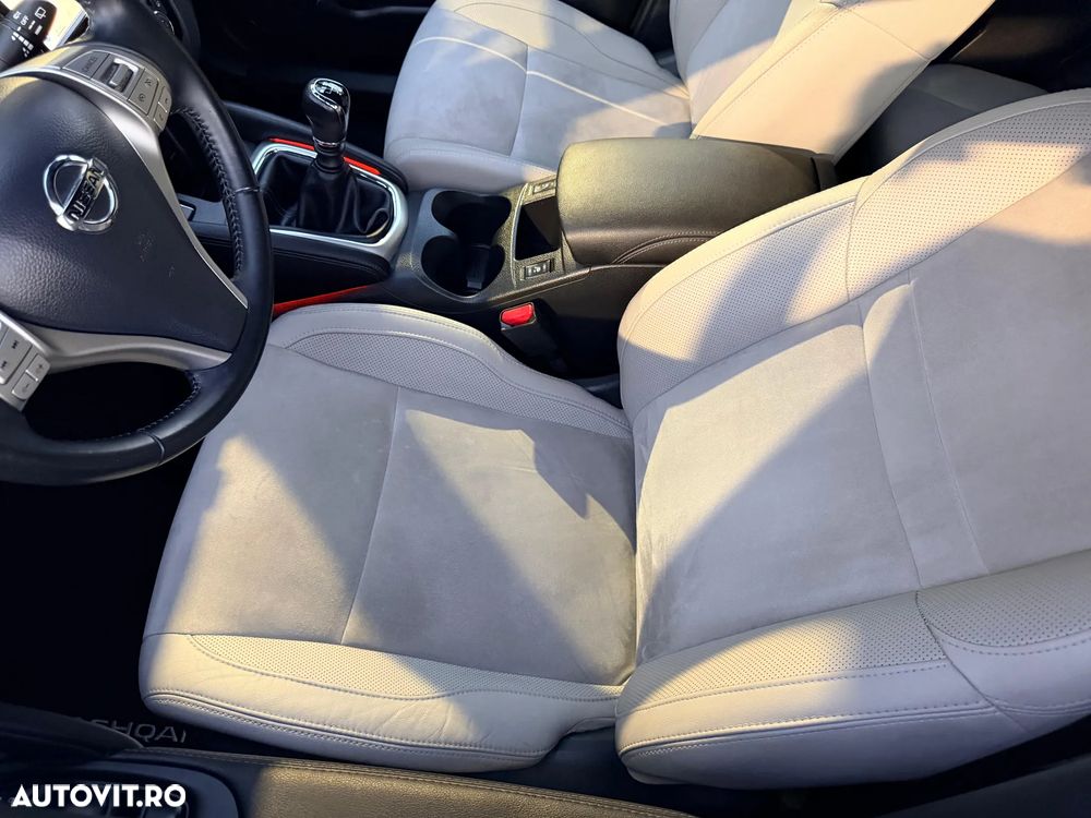 Nissan Qashqai 1.6 DCI ALL-MODE 4x4i TEKNA+ - 12