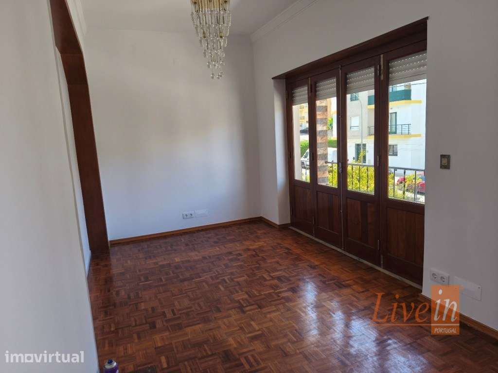 Andar de Moradia T3 Junto ao Centro de Mafra - Grande imagem: 4/17