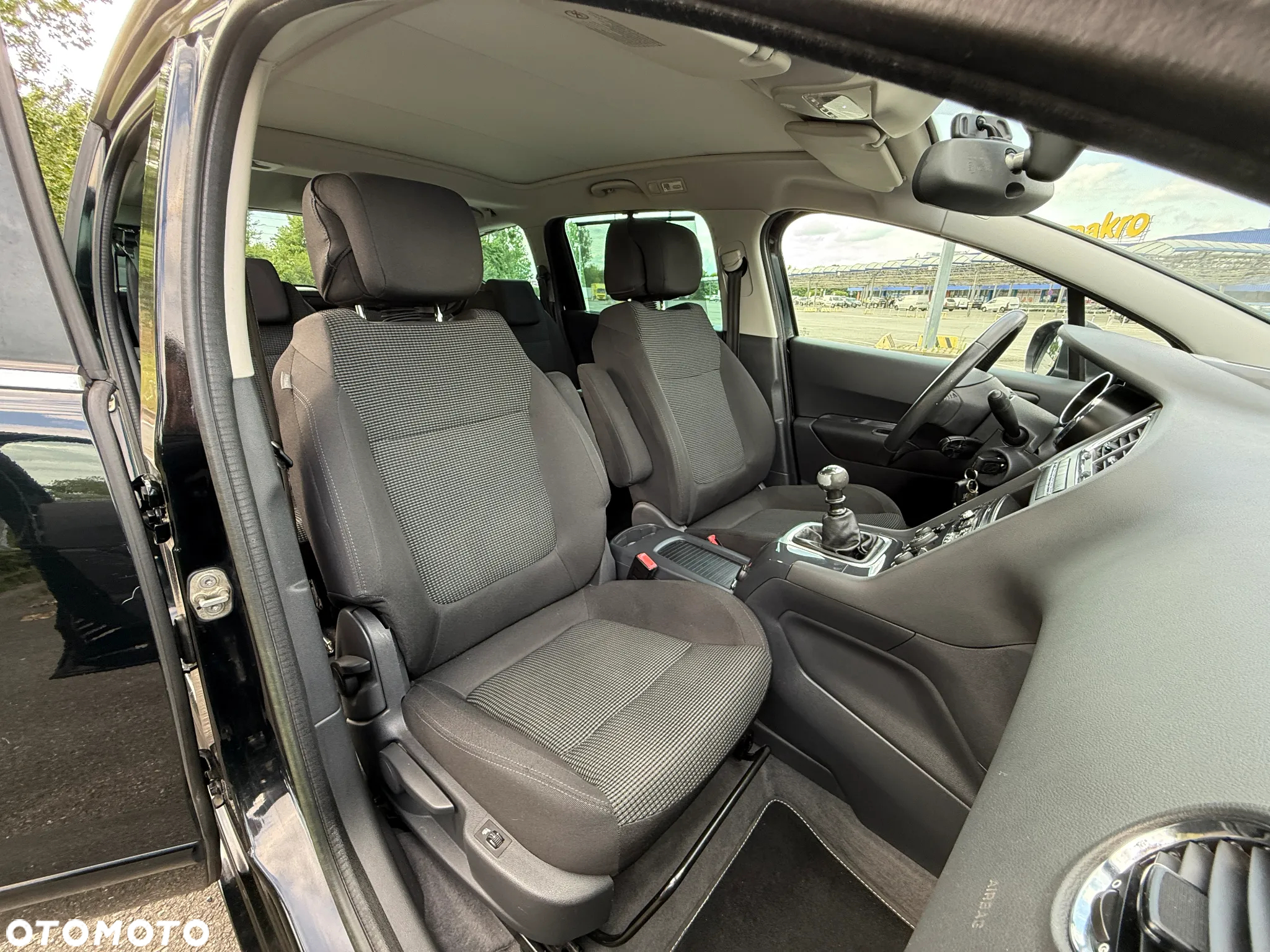 Peugeot 5008 2.0 HDi Family 7os - 24