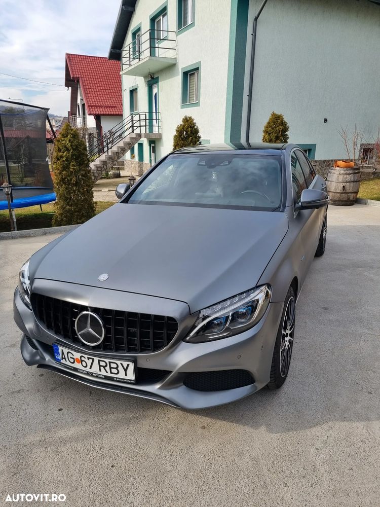 Mercedes-Benz C - 4