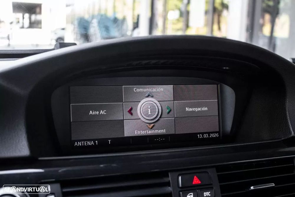 BMW 320 d Cabrio Auto - 37