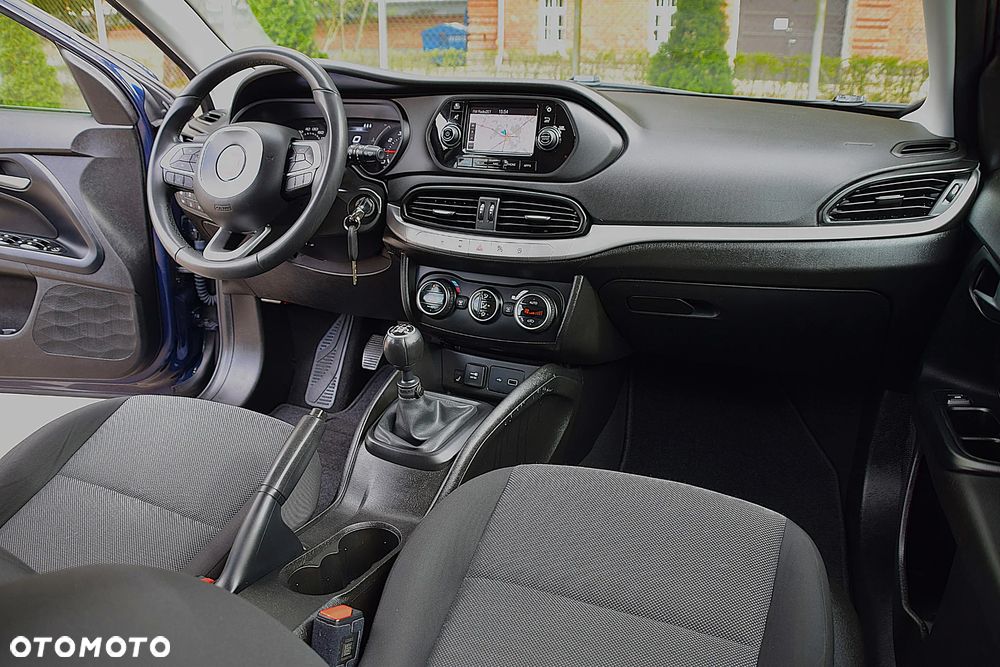 Fiat Tipo 1.4 16V More - 29