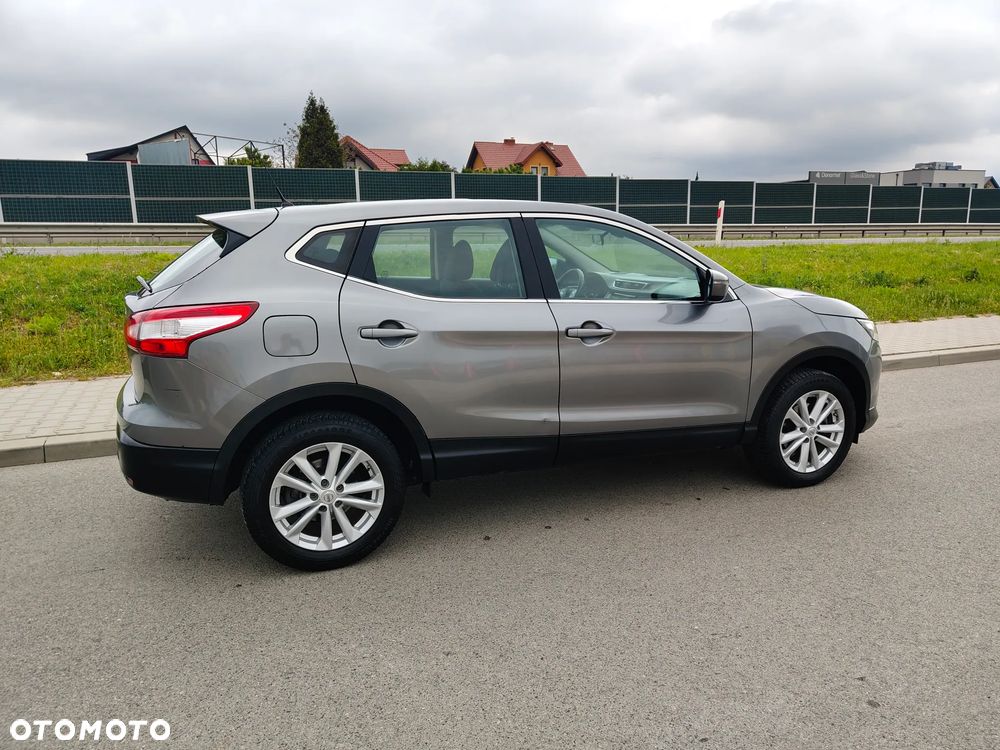 Nissan Qashqai 1.2 DIG-T Acenta EU6 - 30