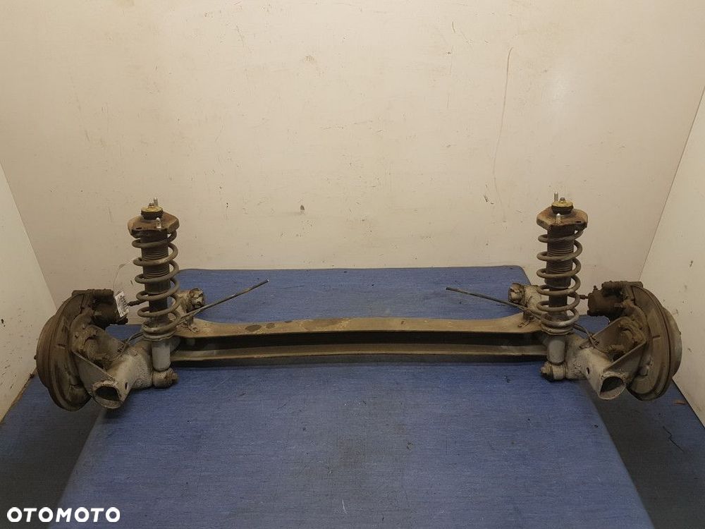 TOYOTA COROLLA VERSO I LIFT 2.0 D4D BELKA ZAWIESZENIA TYŁ - 1