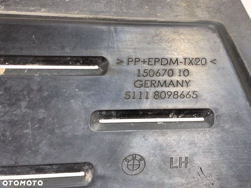 KRATKA ZDERZAKA LEWY PRZÓD M-PAKIET  BMW 5 (G30, F90) 2016 - 2022 520 d xDrive 140 kW [190 KM] olej - 4