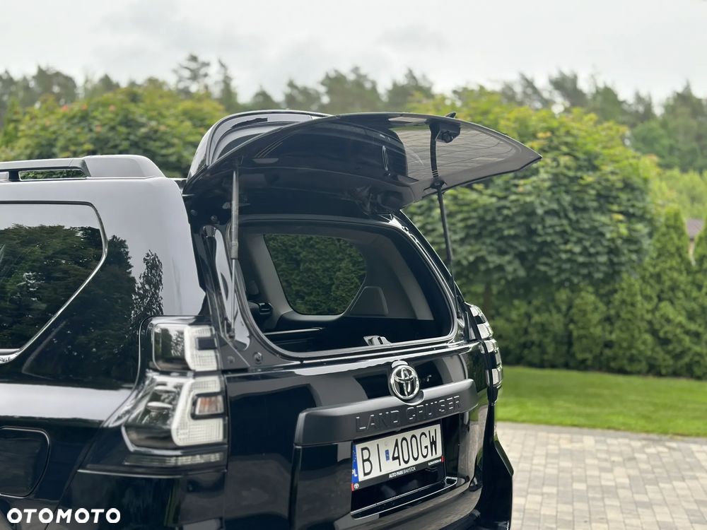 Toyota Land Cruiser LC 2.8 D-4D Executive - 17
