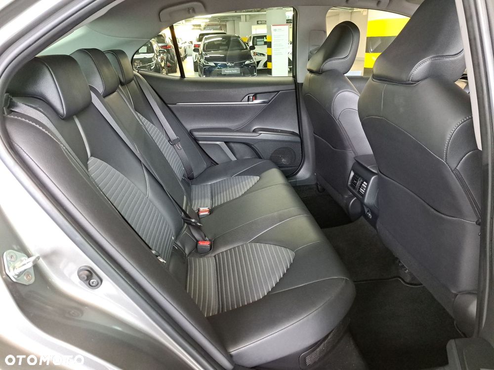 Toyota Camry 2.5 Hybrid Prestige CVT - 15