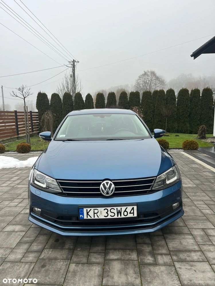 Volkswagen Jetta 1.4 TSI BMT Highline DSG - 4