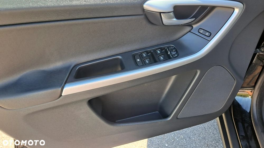Volvo XC 60 - 19