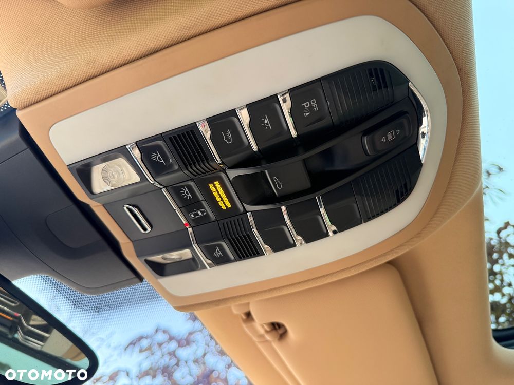 Porsche Cayenne Diesel - 22