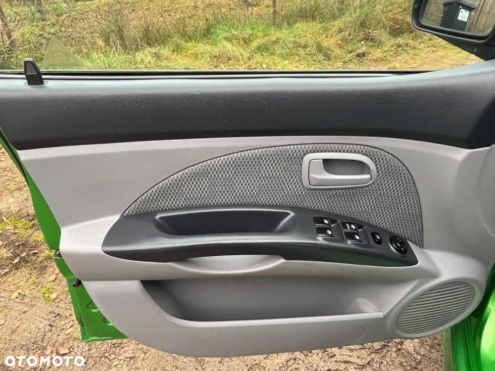 Kia Picanto 1.1 EX - 6