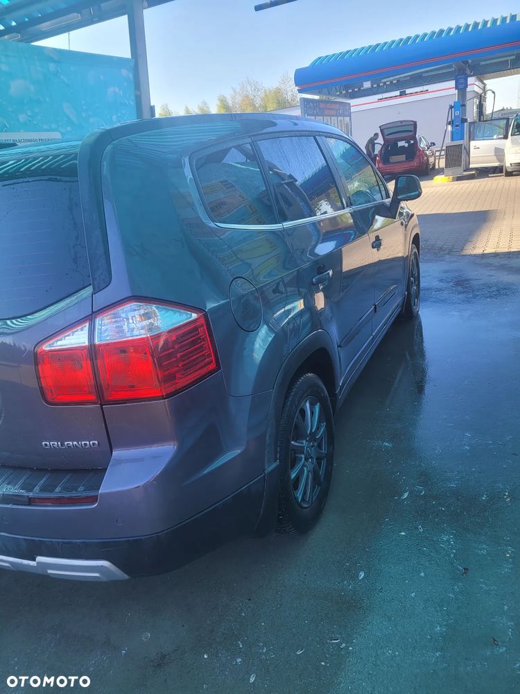 Chevrolet Orlando 2.0 D LT+ - 13