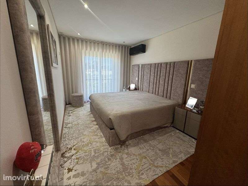 Moradia T3 Maia c/ Piscina Aquecida | Totalmente Equipada - Grande imagem: 5/11