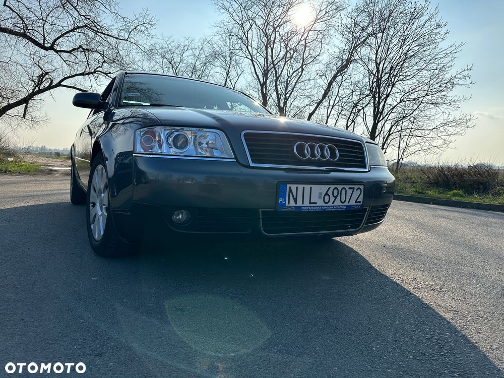 Audi A6 Avant - 1