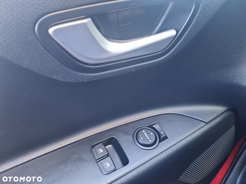 Kia Stonic 1.4 L - 24