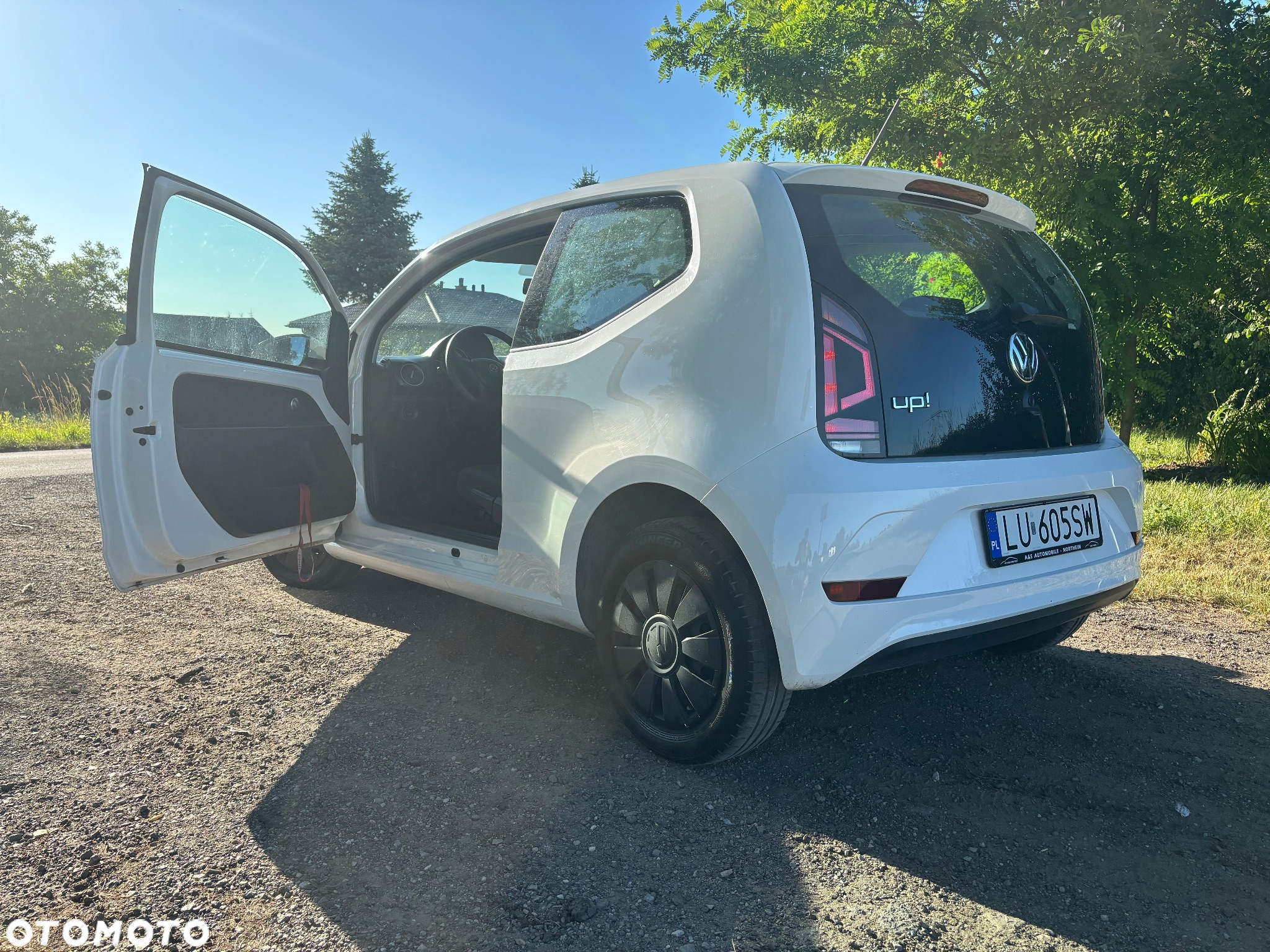 Volkswagen up! - 19