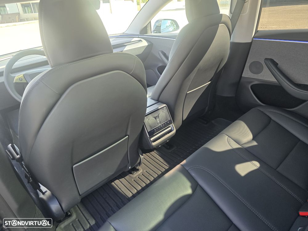 Tesla Model 3 Tração Traseira Premium - 25