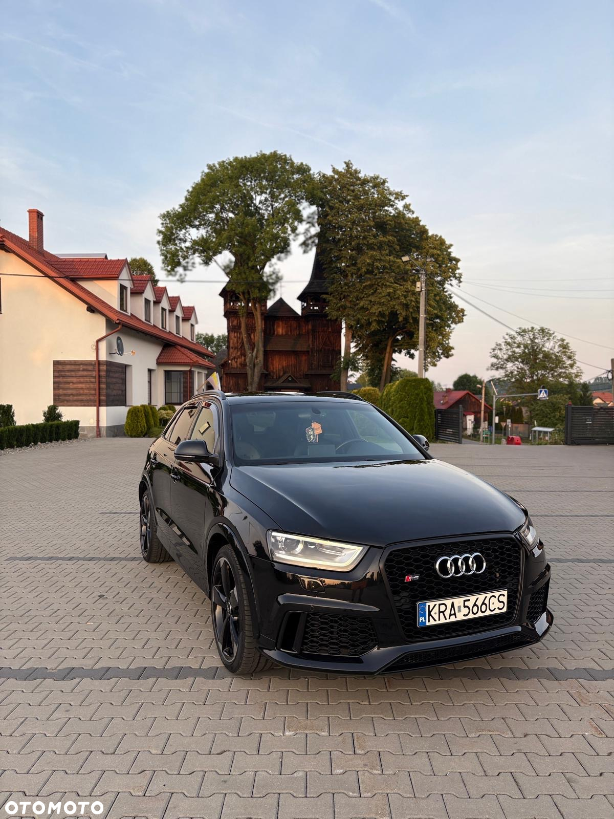 Audi RS Q3 2.5 TFSI quattro S tronic - 19
