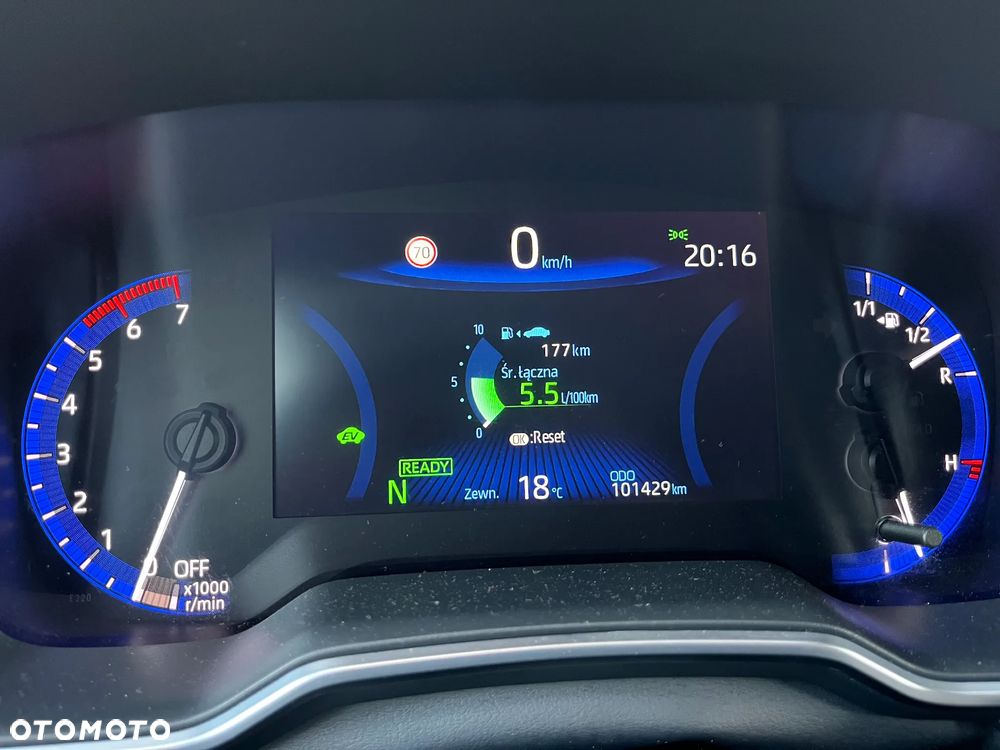 Toyota Corolla 1.8 Hybrid Comfort - 6