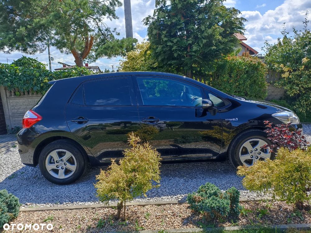 Toyota Auris 1.8 HSD Sol - 6