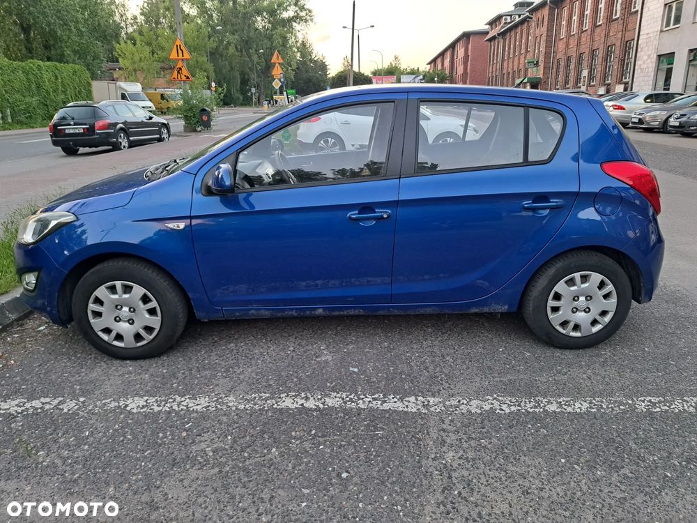Hyundai i20 1.25 Comfort - 12