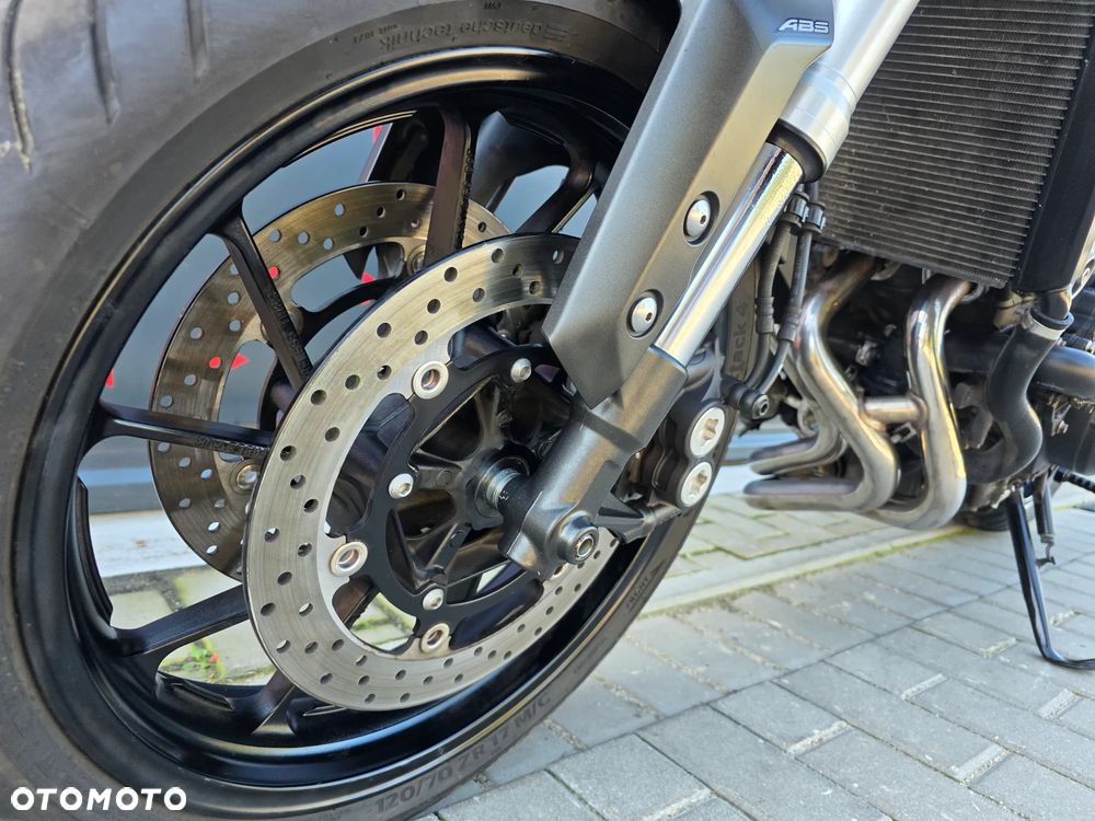 Yamaha MT - 14