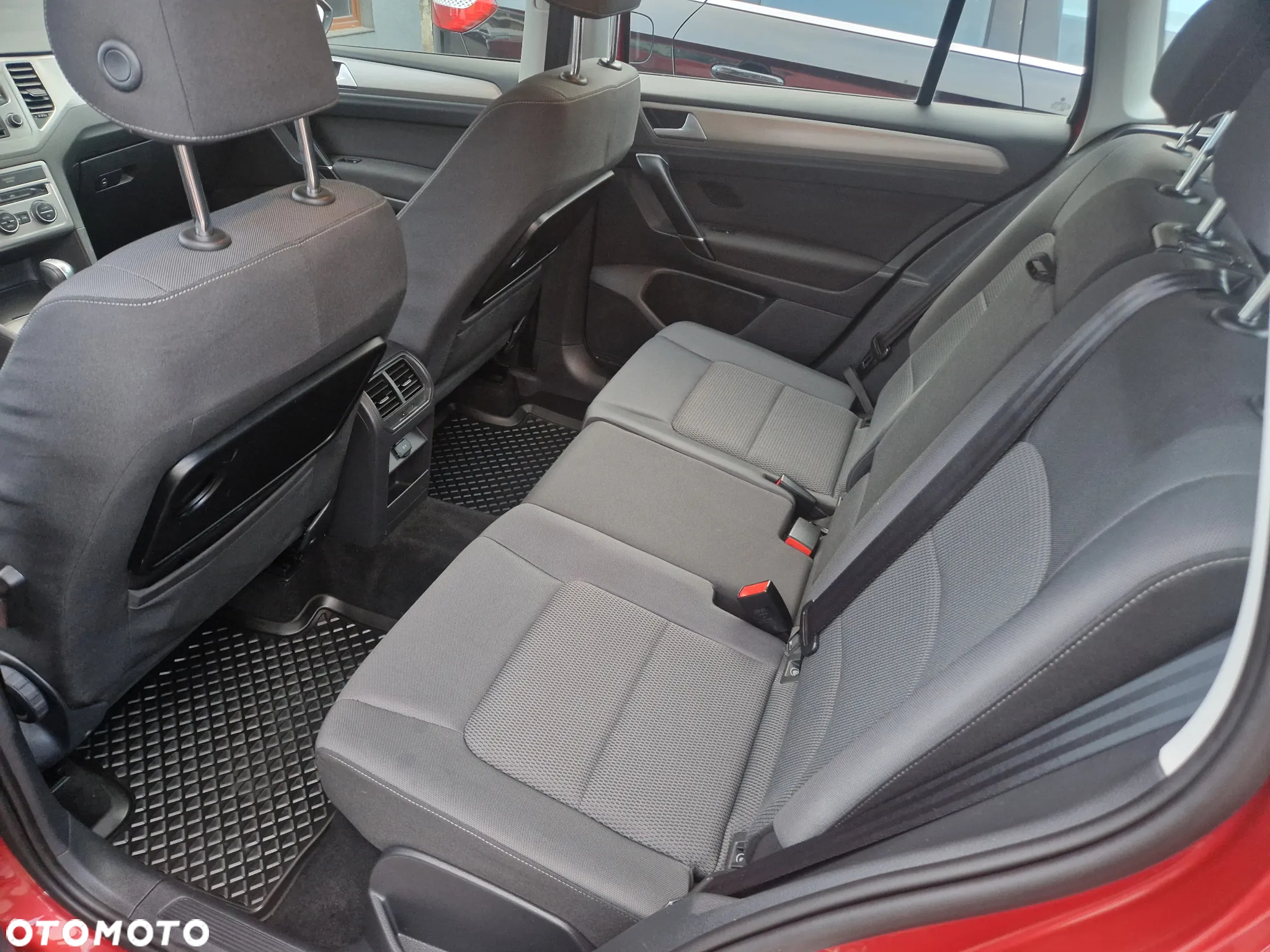 Volkswagen Golf Sportsvan 1.2 TSI (BlueMotion Technology) DSG Comfortline - 9