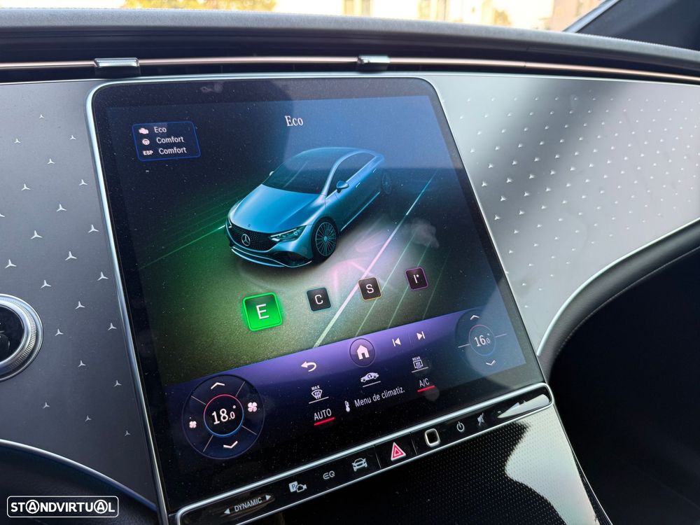 Mercedes-Benz EQE - 27