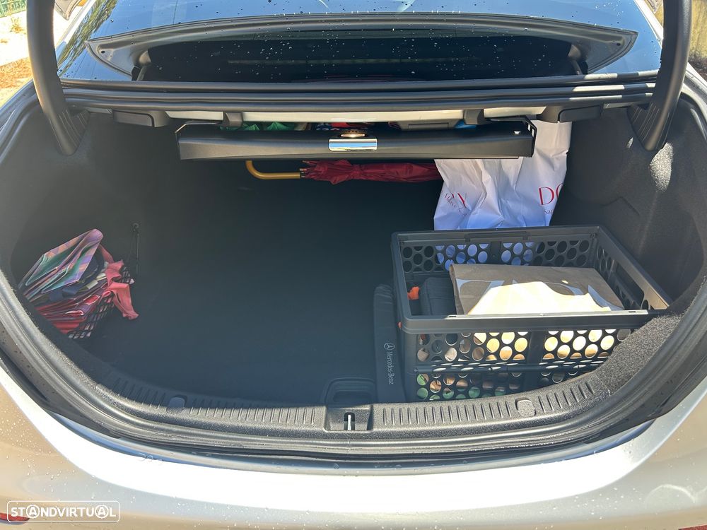 Mercedes-Benz E 220 d Avantgarde+ - 11