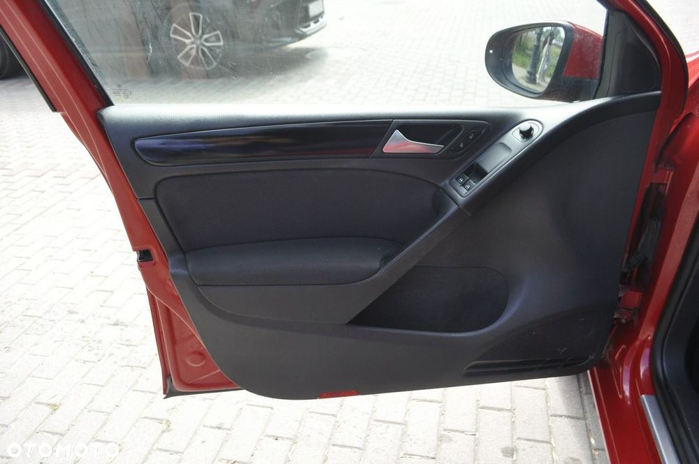 Volkswagen Golf - 7