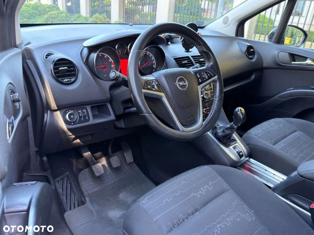 Opel Meriva - 9